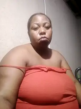 Snapshot of bustyboobs6 chatting on October 24, 2025, 4:36 pm bustyboobs6 online show from October 24, 2025, 4:36 pm