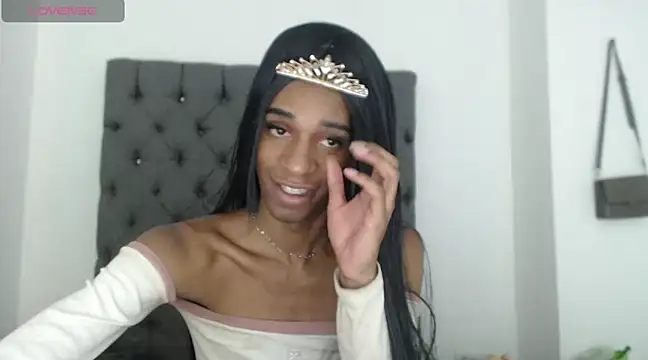 Snapshot of lucianadolll chatting on March 20, 2025, 5:25 pm lucianadolll online show from March 20, 2025, 5:25 pm