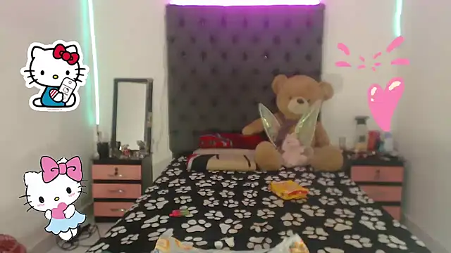 Snapshot of lucianadolll chatting on September 19, 2025, 5:24 pm lucianadolll online show from September 19, 2025, 5:24 pm