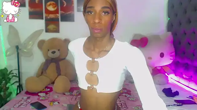 lucianadolll online show from March 28, 2026, 10:20 pm