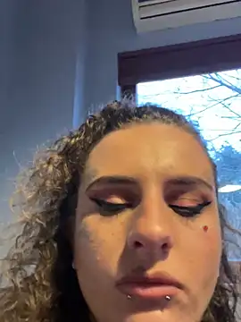 BlazyKitsune- online show from March 22, 2025, 4:26 pm