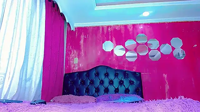 TiffanyMackensyy online show from January 18, 2026, 2:15 am