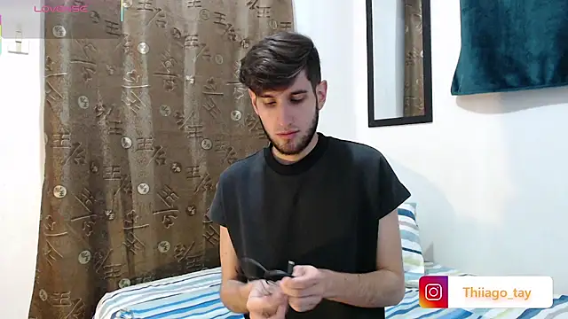 Thhiago tay online show from October 21, 2025, 3:07 am