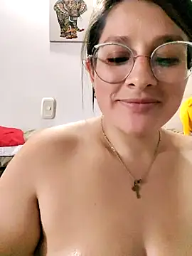 Snapshot of Neve_Collins chatting on December 29, 2024, 9:17 am Neve Collins online show from December 29, 2024, 9:17 am