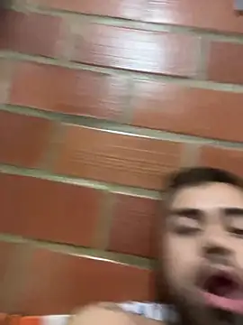 Snapshot of dickhorny_69 chatting on January 3, 2025, 5:06 am dickhorny 69 online show from January 3, 2025, 5:06 am