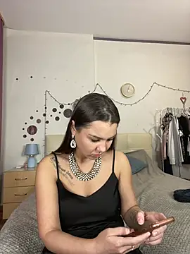 MiraMiss online show from December 27, 2024, 11:06 am