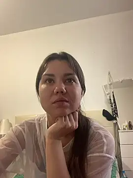 Snapshot of MiraMiss chatting on July 11, 2026, 7:33 am MiraMiss online show from July 11, 2026, 7:33 am