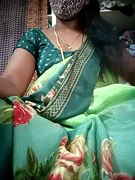 Snapshot of Telugu-mirchi chatting on October 28, 2025, 6:39 am Telugu-mirchi online show from October 28, 2025, 6:39 am