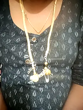 Snapshot of Telugu-mirchi chatting on November 14, 2025, 6:50 pm Telugu-mirchi online show from November 14, 2025, 6:50 pm