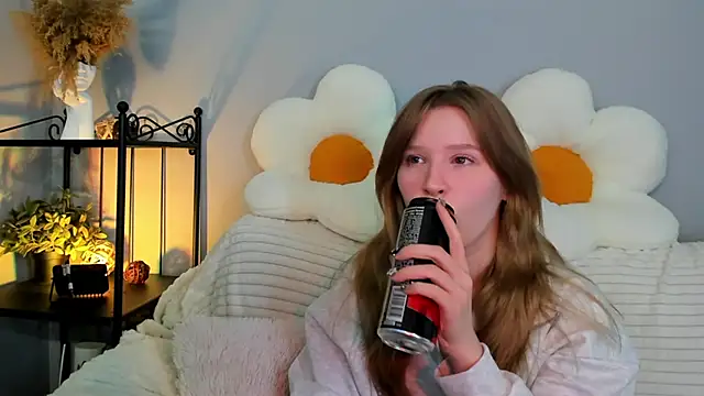 Snapshot of EvaStevs chatting on February 3, 2025, 2:34 pm EvaStevs online show from February 3, 2025, 2:34 pm