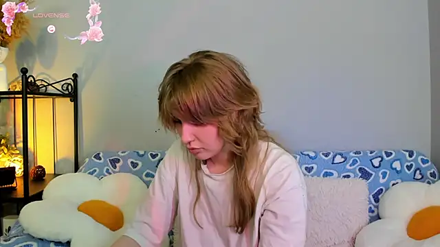 Snapshot of EvaStevs chatting on February 23, 2025, 9:59 pm EvaStevs online show from February 23, 2025, 9:59 pm