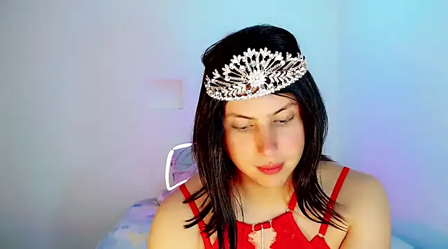 Snapshot of Oxana-Novikov chatting on December 14, 2024, 12:01 am Oxana-Novikov online show from December 14, 2024, 12:01 am