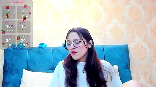 Snapshot of AddisonMars chatting on December 6, 2024, 4:03 am AddisonMars online show from December 6, 2024, 4:03 am