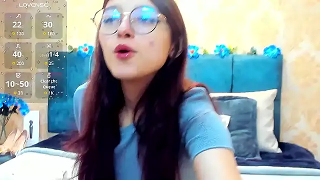 Snapshot of AddisonMars chatting on December 16, 2024, 4:02 am AddisonMars online show from December 16, 2024, 4:02 am