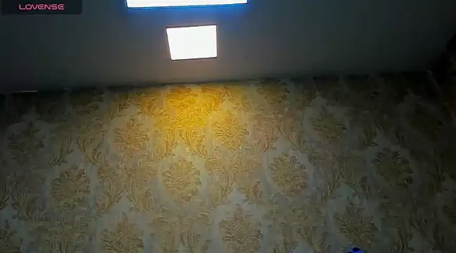 Snapshot of AddisonMars chatting on December 22, 2024, 10:06 am AddisonMars online show from December 22, 2024, 10:06 am