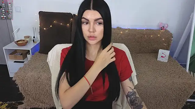 Snapshot of Tiffany_lab chatting on September 10, 2025, 12:05 pm Tiffany lab online show from September 10, 2025, 12:05 pm