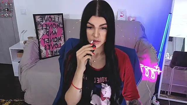 Snapshot of Tiffany_lab chatting on November 6, 2025, 8:37 am Tiffany lab online show from November 6, 2025, 8:37 am