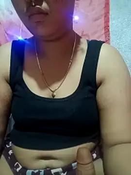 Super-Couple online show from December 3, 2025, 5:37 am