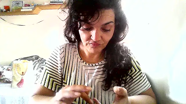 escritorasafada online show from February 21, 2026, 12:28 pm