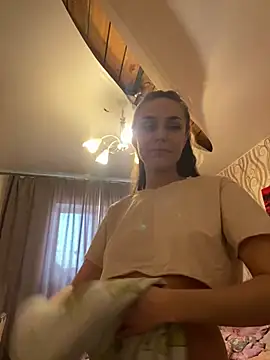 Snapshot of Burning_girlss chatting on December 23, 2024, 4:22 am Burning girlss online show from December 23, 2024, 4:22 am