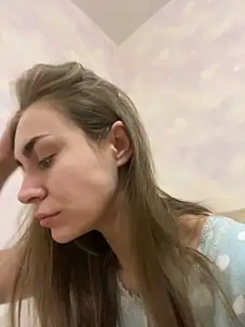 Snapshot of Burning_girlss chatting on December 24, 2024, 10:17 pm Burning girlss online show from December 24, 2024, 10:17 pm