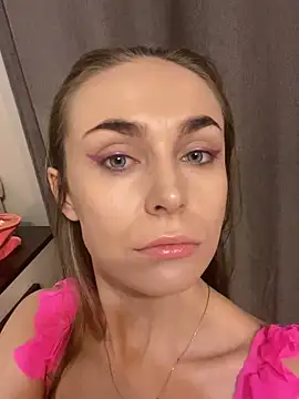 Snapshot of Burning_girlss chatting on December 26, 2024, 1:40 am Burning girlss online show from December 26, 2024, 1:40 am