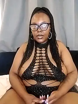 Snapshot of CHERRYYUMMY chatting on October 20, 2025, 2:39 pm CHERRYYUMMY online show from October 20, 2025, 2:39 pm