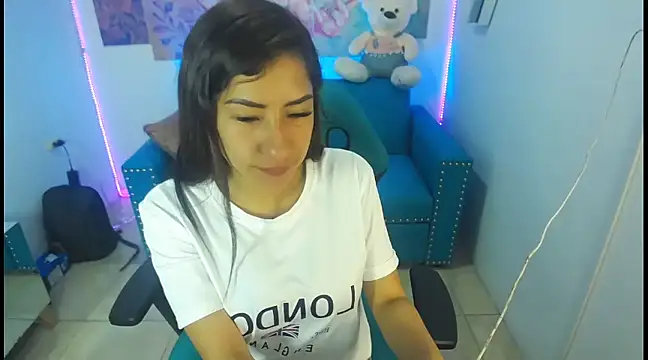 Snapshot of Sofi_hot_4m chatting on February 1, 2025, 12:58 pm Sofi hot 4m online show from February 1, 2025, 12:58 pm