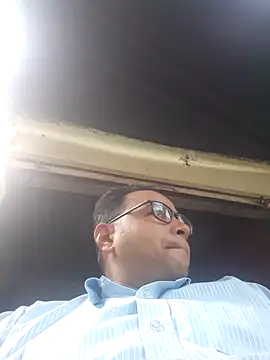 Jhon837486 online show from December 6, 2024, 4:47 am