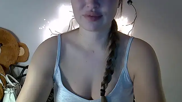 Lucky Anna online show from March 24, 2026, 4:12 pm