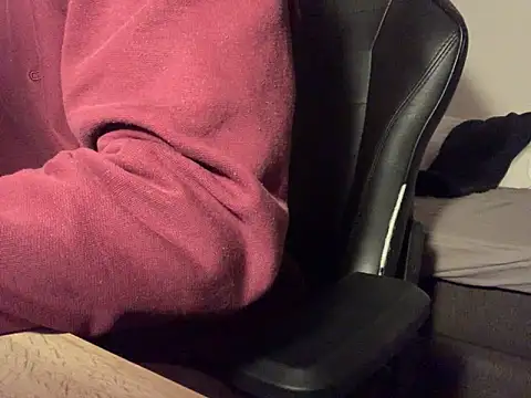 Snapshot of taallguyy_196 chatting on March 16, 2025, 8:43 pm taallguyy 196 online show from March 16, 2025, 8:43 pm