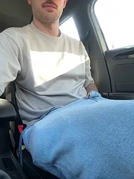 taallguyy 196 online show from April 1, 2026, 2:14 pm