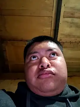 Snapshot of Carlosfkf chatting on October 6, 2025, 1:36 am Carlosfkf online show from October 6, 2025, 1:36 am