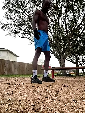 Snapshot of Melaneighted chatting on March 4, 2026, 3:29 pm Melaneighted online show from March 4, 2026, 3:29 pm