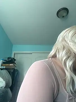 Snapshot of Jessica-Aine chatting on November 8, 2025, 10:08 pm Jessica-Aine online show from November 8, 2025, 10:08 pm