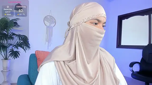 saray halam online show from October 6, 2025, 6:05 pm