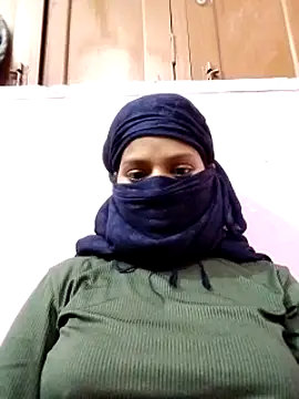 Snapshot of Shivani_Tivari chatting on December 5, 2024, 6:55 pm Shivani Tivari online show from December 5, 2024, 6:55 pm