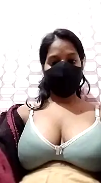 Snapshot of Shivani_Tivari chatting on December 26, 2024, 9:22 am Shivani Tivari online show from December 26, 2024, 9:22 am