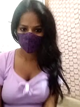 Snapshot of Shivani_Tivari chatting on February 13, 2025, 7:52 pm Shivani Tivari online show from February 13, 2025, 7:52 pm