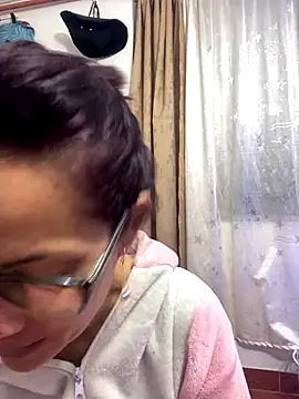 Goddess-Love- online show from September 20, 2025, 9:21 am