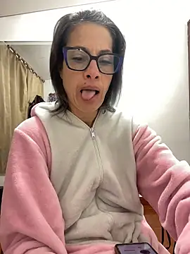 Snapshot of Goddess-Love- chatting on June 29, 2026, 9:15 am Goddess-Love- online show from June 29, 2026, 9:15 am