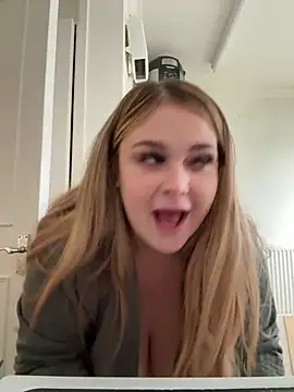 blairbella online show from January 6, 2025, 11:07 am