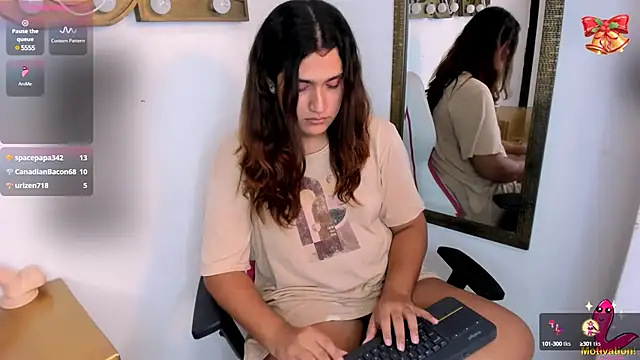 Snapshot of Valery_Maravilla_ chatting on December 20, 2024, 11:37 pm Valery Maravilla online show from December 20, 2024, 11:37 pm