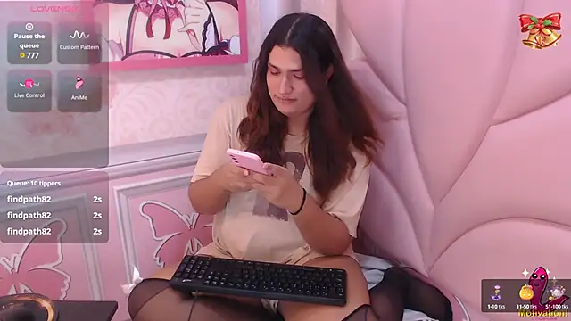 Snapshot of Valery_Maravilla_ chatting on December 23, 2024, 7:30 pm Valery Maravilla online show from December 23, 2024, 7:30 pm