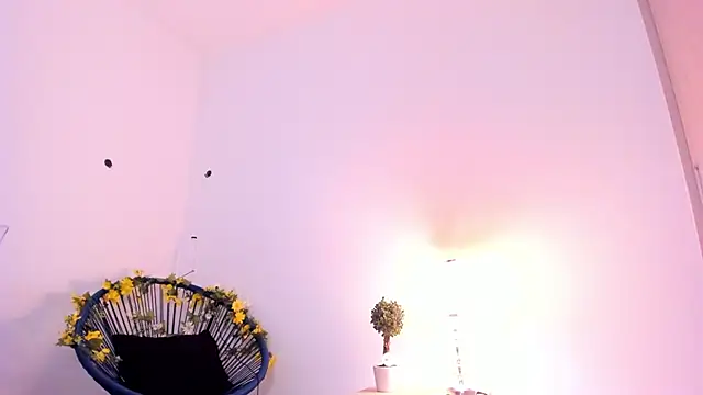 Snapshot of _Sam_sexy_ chatting on March 3, 2025, 10:10 pm Sam sexy online show from March 3, 2025, 10:10 pm