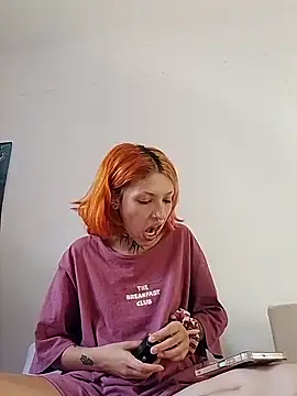 littledoll juicy online show from March 16, 2025, 9:26 pm