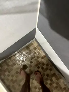 Snapshot of mylovetr1 chatting on November 10, 2025, 1:15 am mylovetr1 online show from November 10, 2025, 1:15 am