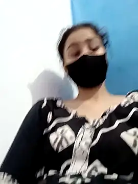 magicmoment00786 online show from September 23, 2025, 7:55 am