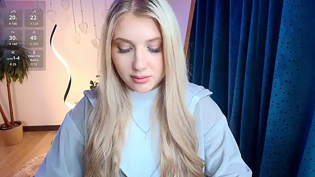 Evacadooo online show from March 1, 2026, 2:35 am