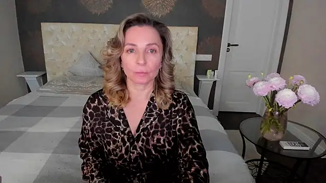 AllisonWilliams online show from November 12, 2025, 4:40 pm